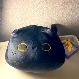 Black kitty stuffed animal